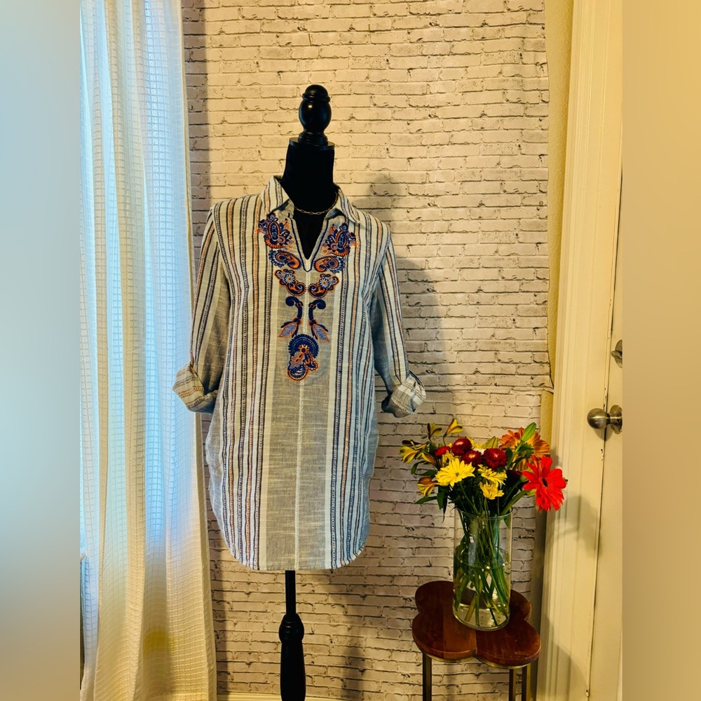 Women’s Soft Surroundings blouse